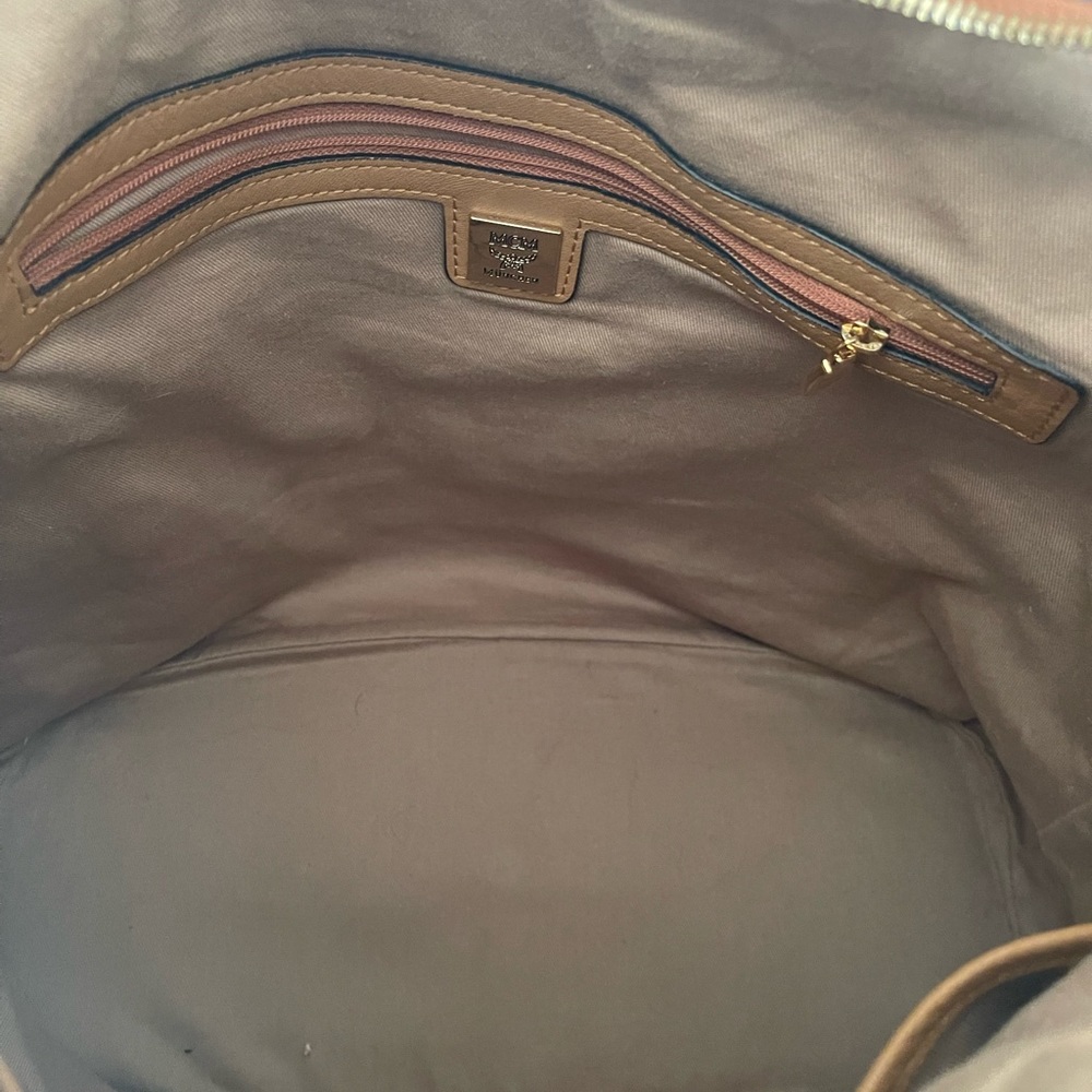 Authentic MCM bag - Picture 3 of 9